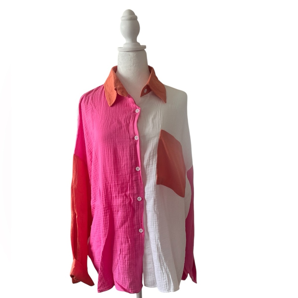Oversized button up Beach top, size XXL . Color block design.